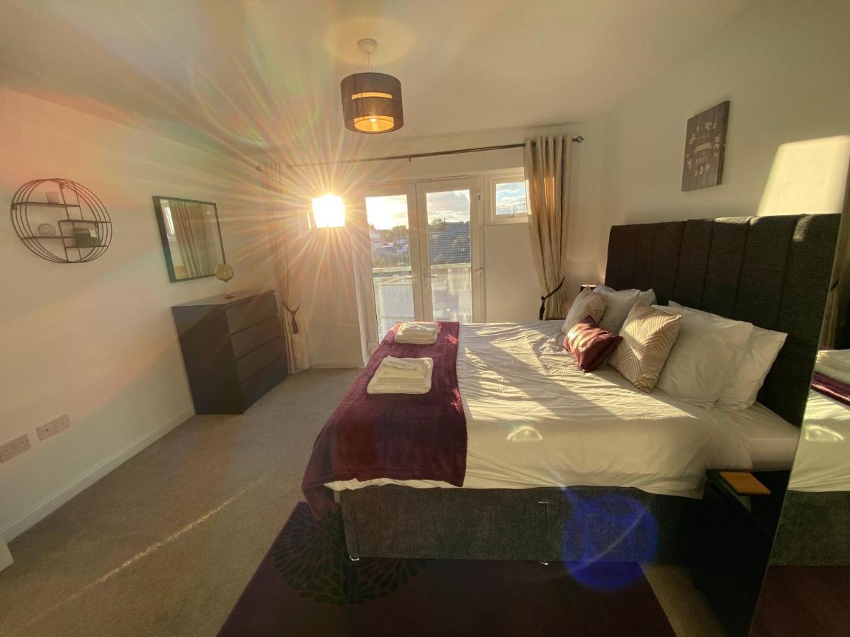 Cathedral View Apartment Coventry Bagian luar foto