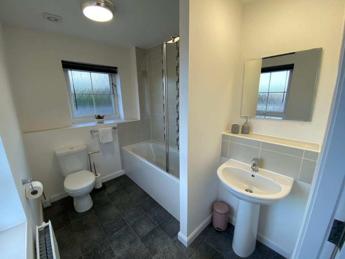 Cathedral View Apartment Coventry Bagian luar foto