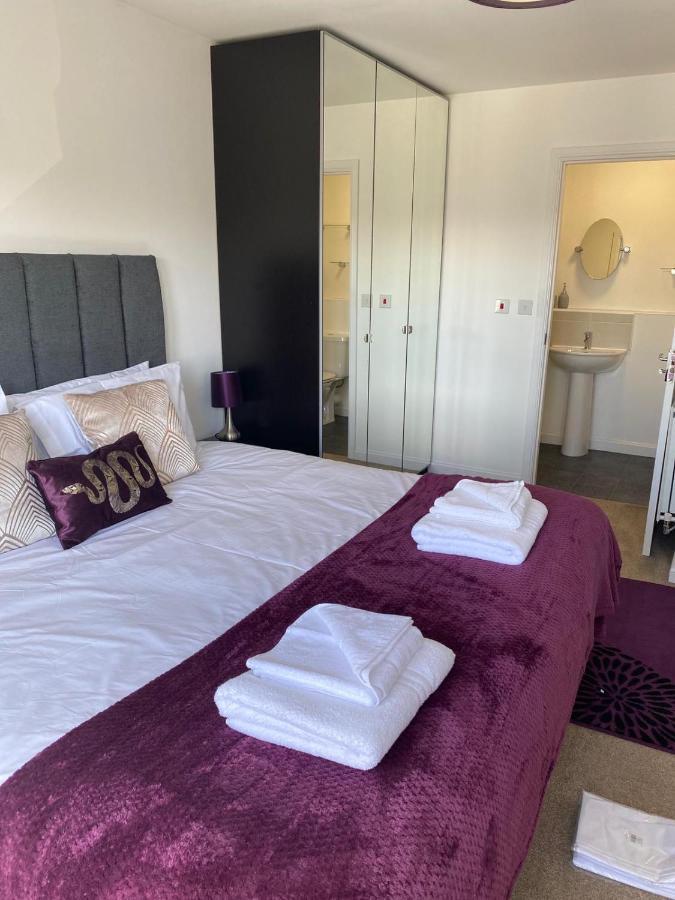 Cathedral View Apartment Coventry Bagian luar foto