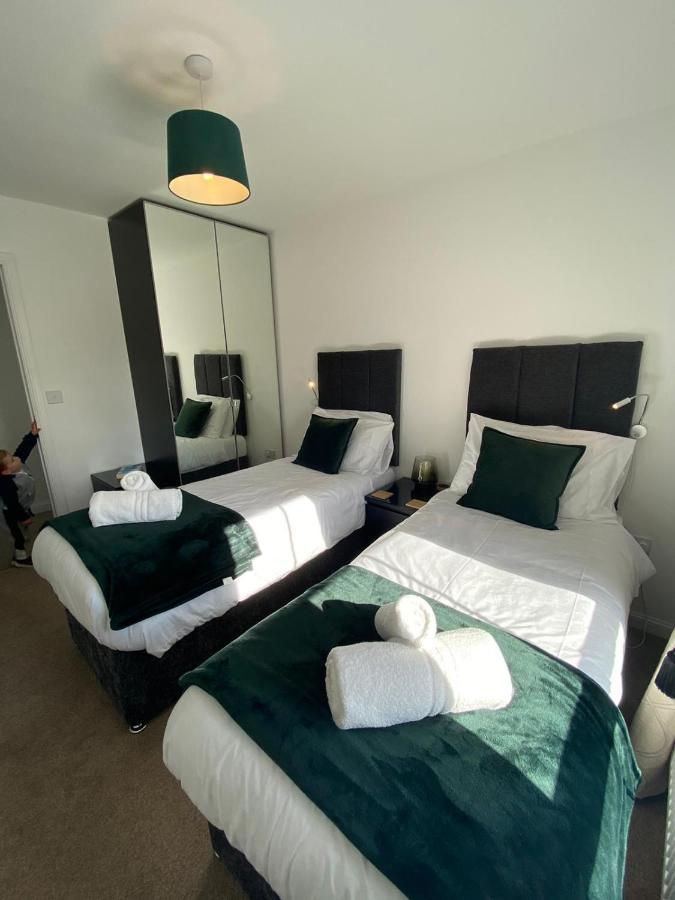 Cathedral View Apartment Coventry Bagian luar foto